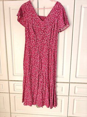 Old Navy Pink/White Floral Dress, Size Medium, New